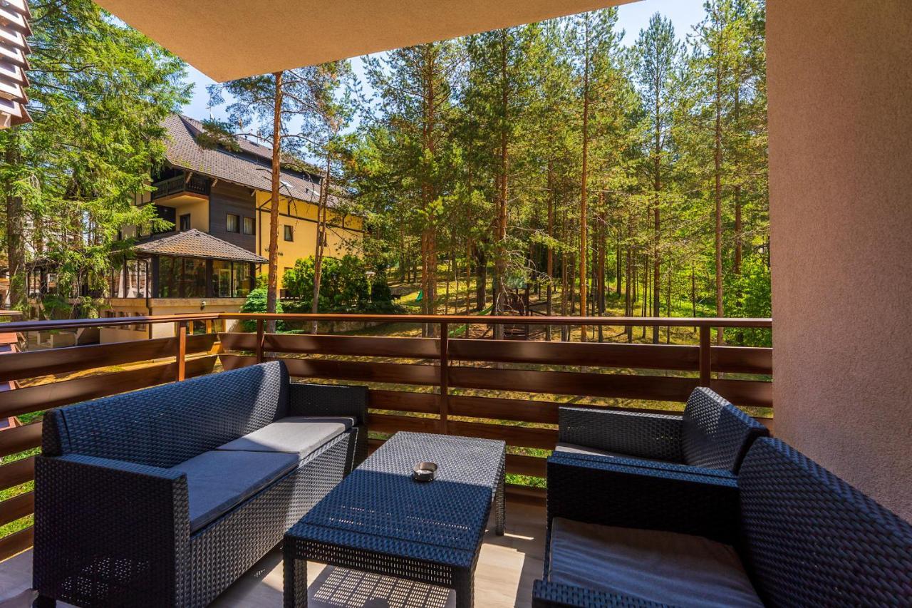 Vila Pekovic Green, Pine Trees View 2 Bedrooms Apartment Златибор Экстерьер фото