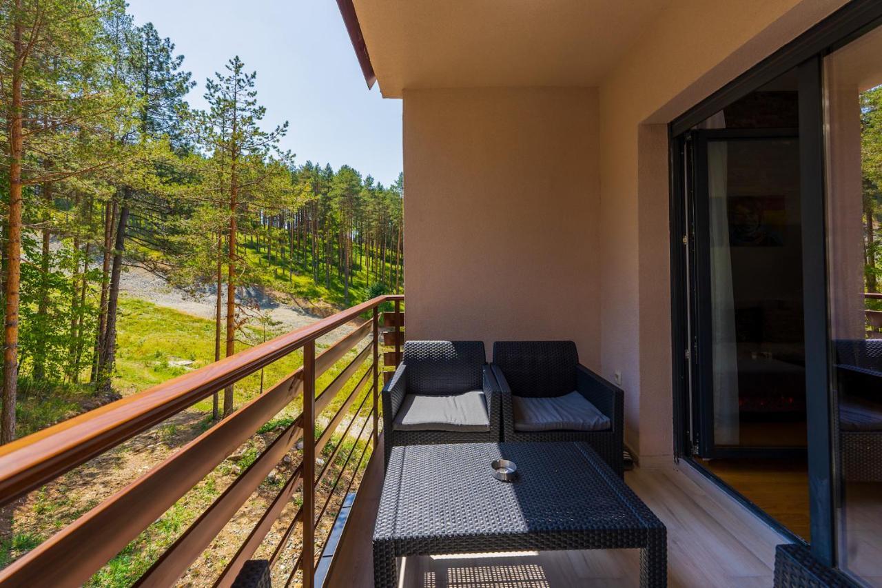 Vila Pekovic Green, Pine Trees View 2 Bedrooms Apartment Златибор Экстерьер фото